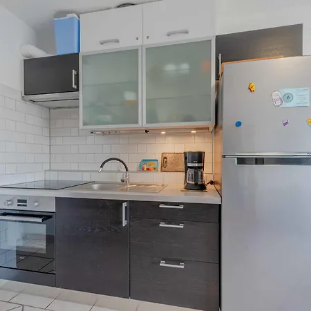 Palmyra-4 By Interhome